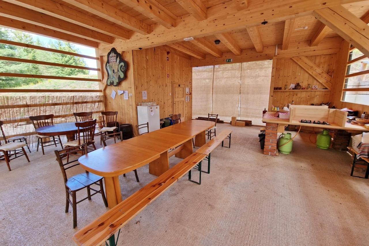 Kamp Beli Gaber Hotel Stari Trg pri Lozu Luaran gambar