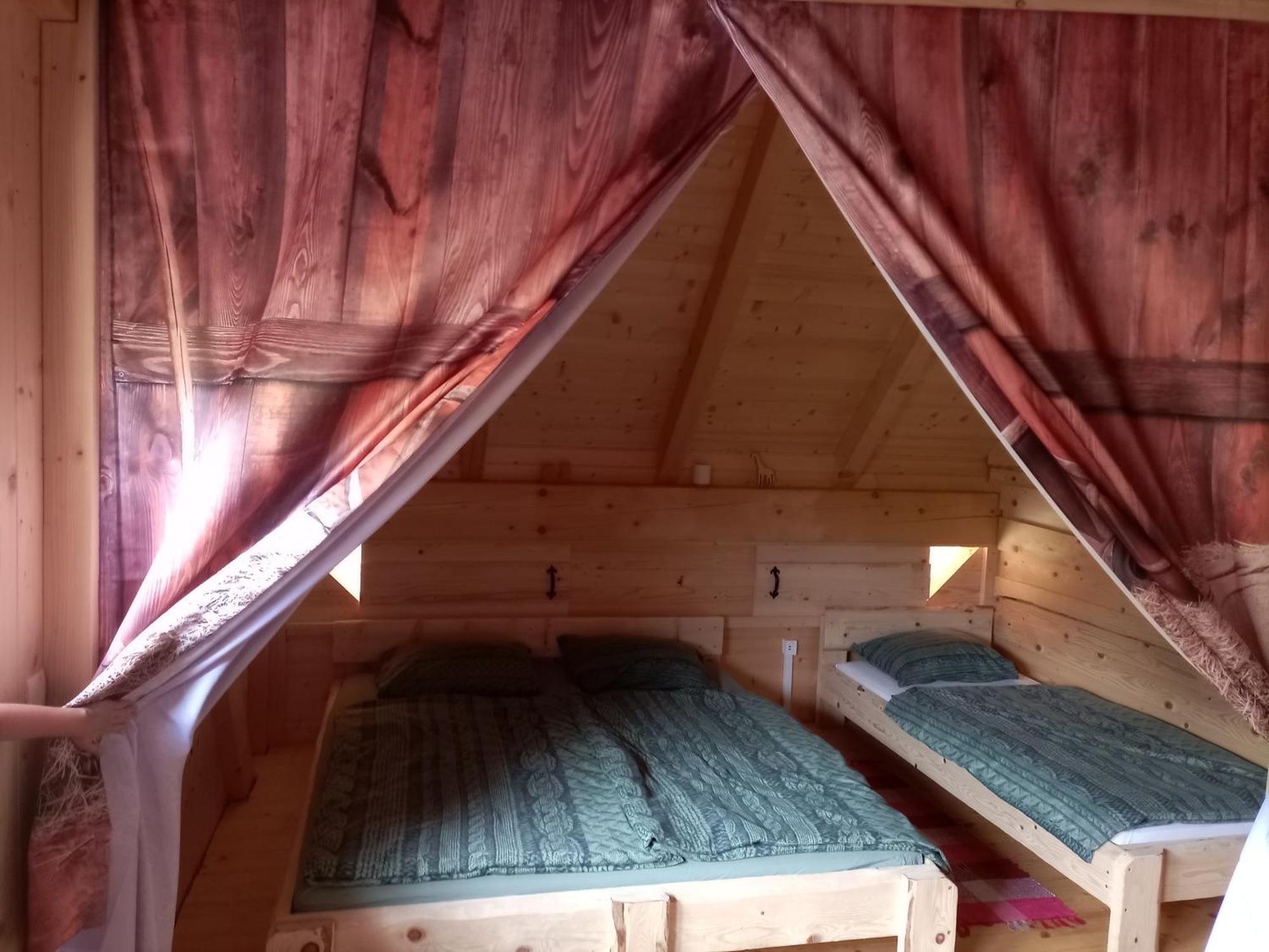 Kamp Beli Gaber Hotel Stari Trg pri Lozu Luaran gambar